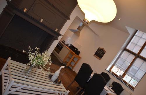 Ohey Hotel | Domaine Sur Les Sarts