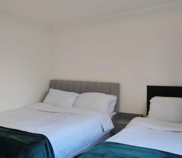 New Cross Apartment | Domasi Flat in New Cross