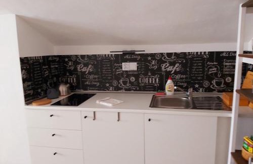 Trebon Apartment | Domeček