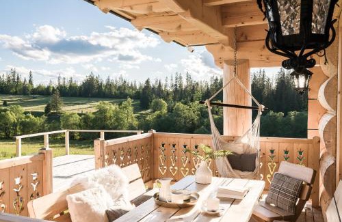 Poronin Ski Chalet | Domek Góralski Niedźwiedzia Gawra & Sauna Zone by RentiloPL