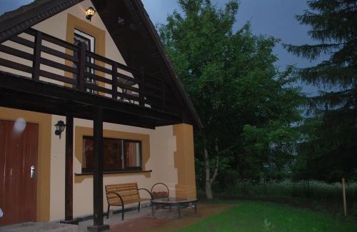 Lesko House | DOMEK NA BASZCIE klimatyzowany