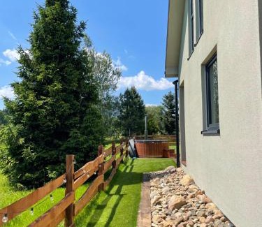 Sulistrowiczki House | Domek Na Miodowej