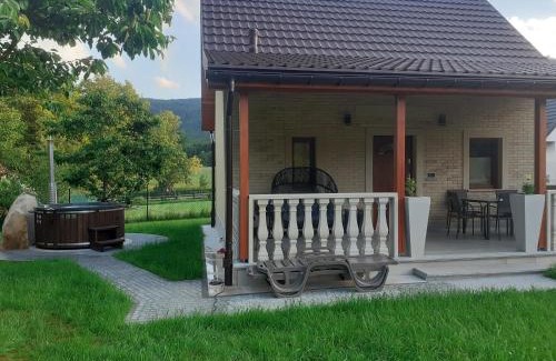 Radkow House | Domek Przy Zalewie Z Balią