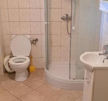 Bezdez Apartment | Domek u rybníka