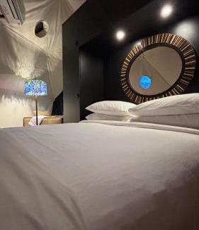 Swan Lake Bed & Breakfast | Domes at Catskills