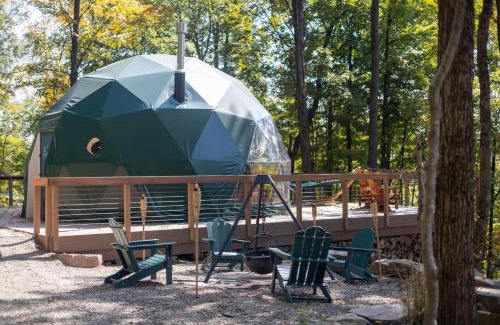 Swan Lake Bed & Breakfast | Domes at Catskills