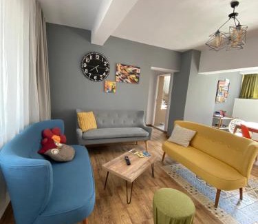 Old City Apartment | Dominic Apartment Unirii Square