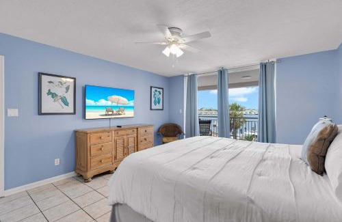 Meadows House | Dominica - New Waterfront Condo Pool Dock 2 Bedroom 2 Bathroom
