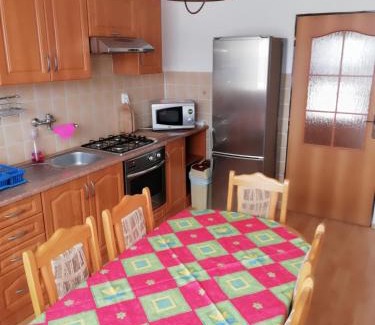 Korytne House | Domino