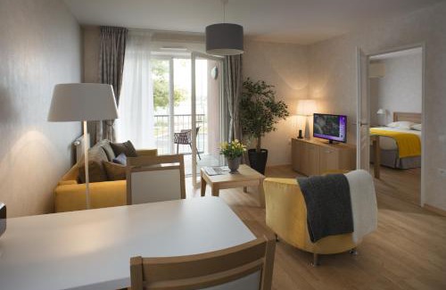 Romorantin-Lanthenay Apartment | Domitys Le Jardin des Trois Rois