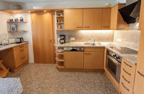 Merdingen Apartment | Domizil K6 Hofblick neue Traum FeWo zwischen Freiburg u. Frankreich, Kaiserstuhl
