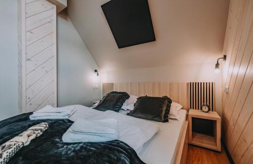 Zakopane Villa | Domki Siodemka 7a z jacuzzi, 7b z klimatyzacją