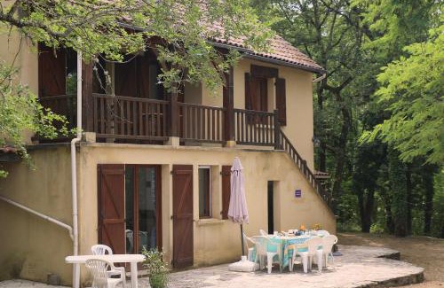 Florimont-Gaumier Villa | Domme Villa 6 beds 8p secluded woodland with pool