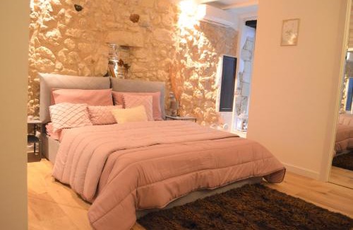 Cagliari Apartment | Domu 600 - Suite mini appartamento Cagliari centro storico