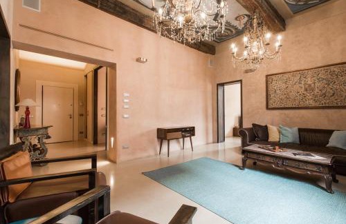 Carpi House | Domus Aurea