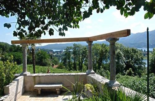 Carcegna Apartment | Domus Cusiana complesso vista lago e piscina