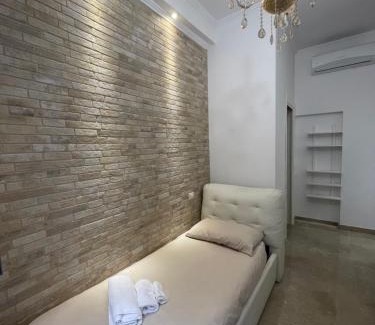 Esquilino Apartment | Domus Enea - Colosseo Termini