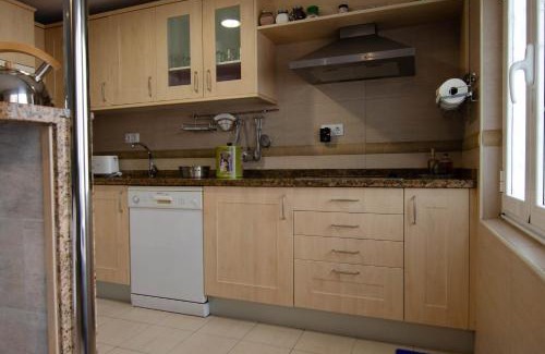 Oeste Apartment | DOMUS SALAMANCA. MELCHOR CANO. Centro. 4 dormitorios