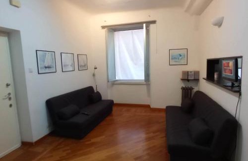 Genoa Historical Centre Apartment | Domus Sottoripa