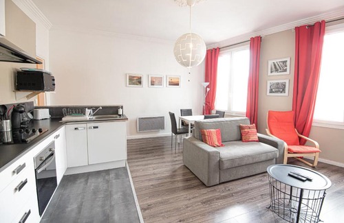 Quartier Administrations Apartment | Domus Titus spacieux T2 proche de la gare