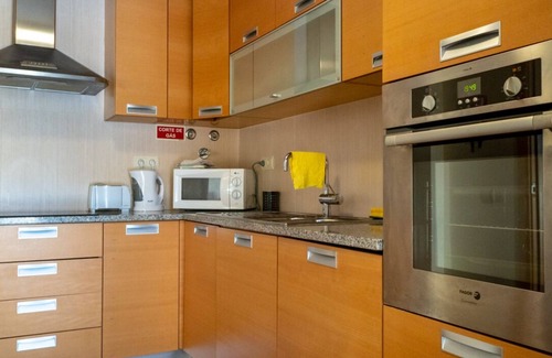 Burgau House | DomusIberica Burgau, 2 bedroom house with A/C, private pool, walk to the beach!