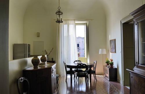 Old Town Apartment | Don Giovanni charming apartment