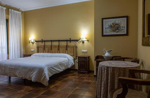 Perales del Puerto Hotel | DON JULIO