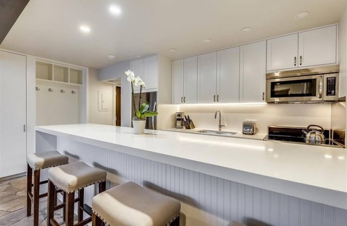 Downtown Condo | Don't delay sale today! 15% discounted rates are live!