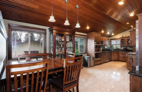 Spokane Valley House | Don’t play yourself, Treat yourself