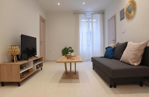 Old Town Apartment | Donatello