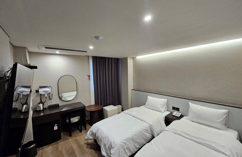 Sungin-dong Hotel | Dongdaemun Hotel