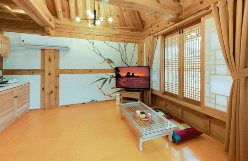 Donghae Condo | Donghae Hanok Donganjae