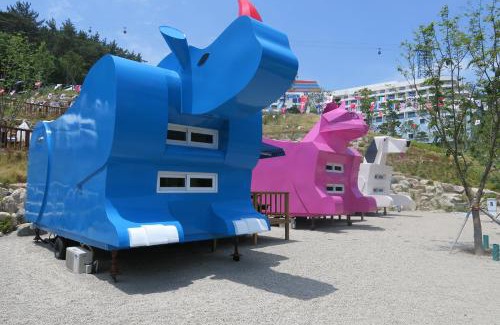 Sanyang-eup Resort | Dongwon Youthhostel