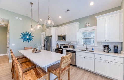 Corolla Light Condo | Don’t Worry, Beach Happy at Beacon Quarters