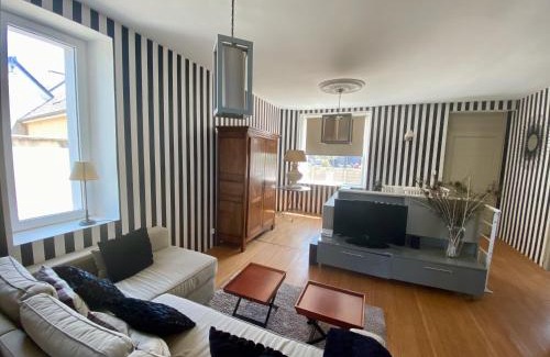 Donville-les-Bains Villa | Donvillaise 15 pers : jacuzzi, 8 min à pied plage