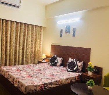 Bullawala Apartment | Doon Deluxe View