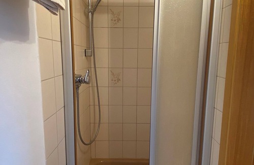 Bad Bellingen Apartment | Doppelzimmer 4 - Spätburgunder, max. 2 Personen