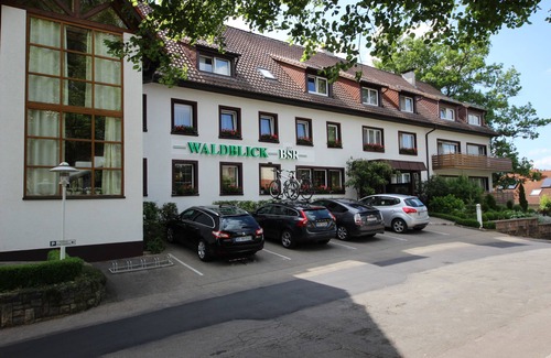 Donaueschingen Apartment | Doppelzimmer Comfort, Modern mit Balkon, 1 Doppelbett