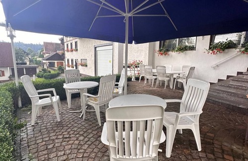 Donaueschingen Apartment | Doppelzimmer Comfort, Modern mit Balkon, 1 Doppelbett
