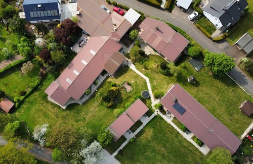 Niedenstein Apartment | Doppelzimmer - D&B Staycation Resort