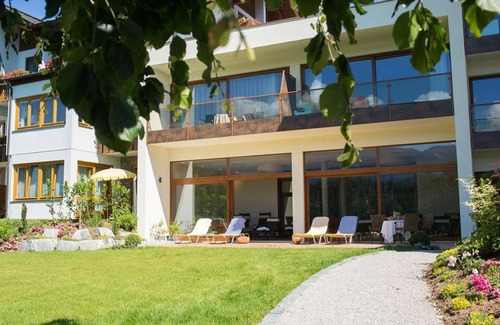 Drobollach am Faakersee House | Doppelzimmer Karawanken - Seehotel Ressmann