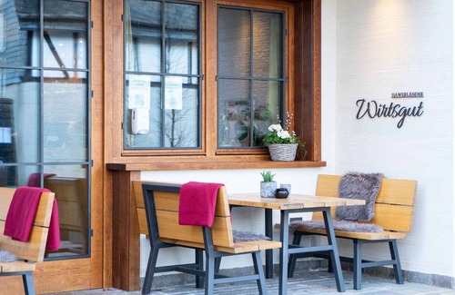 Schmallenberg Apartment | Doppelzimmer mit Terrasse