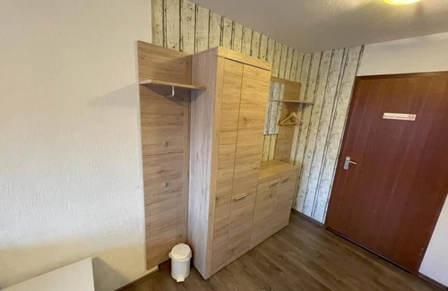 Ottenhausen Apartment | Doppelzimmer mit Balkon - Gästehaus Rössle 8