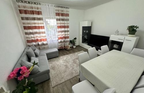 Nordwestliche Außenstadt Apartment | Doppelzimmer mit Gemütlichkeit