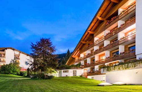 Bad Kleinkirchheim House | Doppelzimmer Superior Inkl. Frühstück Short Stay - Hotel Nockresort Bad Kleinkirchheim