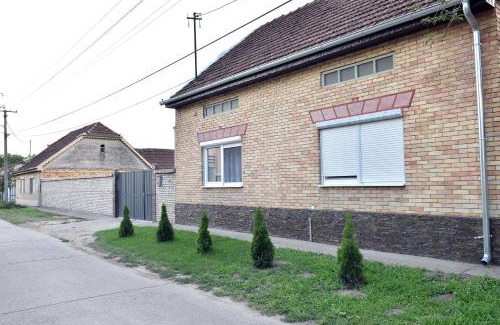 Vojvodina Apartment | Dora Apartman