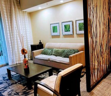 Doral Apartment | Doral Pool 310 by WaveProperties