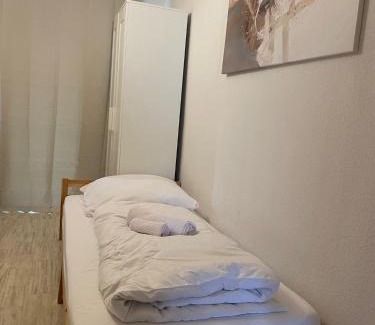 Heilbronn Apartment | DoreyHome HN1 - Stilvolles Apartment zentral in Heilbronn - 7 Personen - WLAN