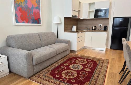 Historic Centre Apartment | Doria Chic Studio