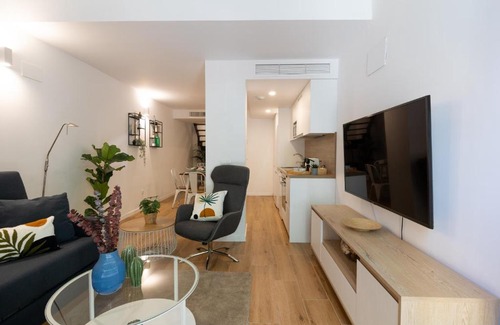 Penya-roja Apartment | DormForYou Alameda 12 Apartment